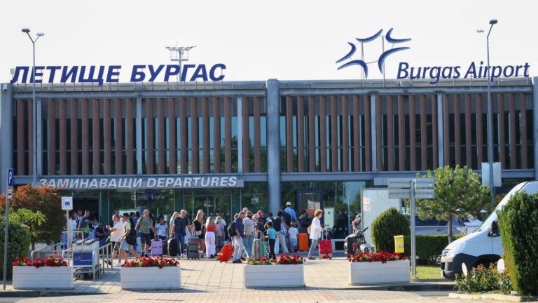 Технически срив в небето: Как фалшив сигнал за отвличане мобилизира изтребители
