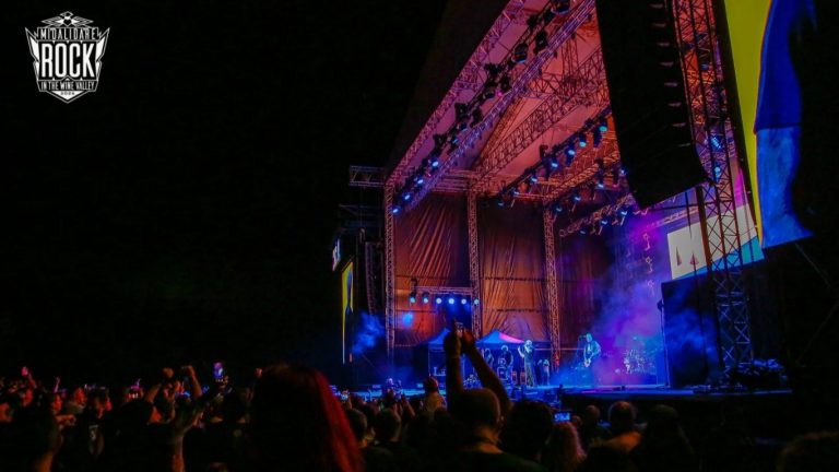 Midalidare Rock: Когато Долината на Виното Зазвучи в Ритъма на Рока