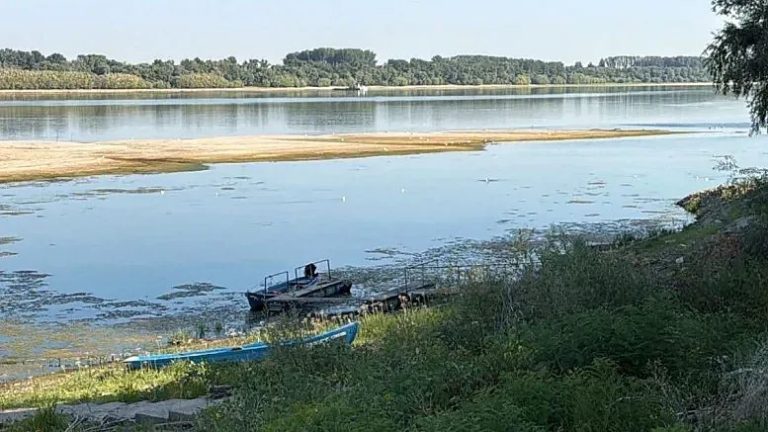 Безмилостна суша: Как изсъхват българските водни съкровища?