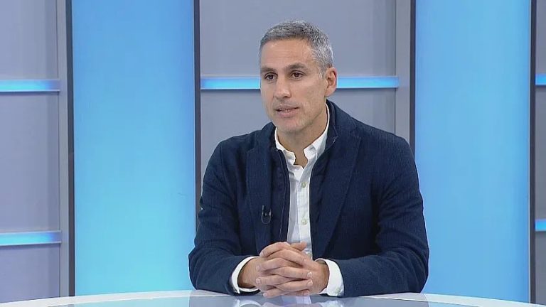 Битката за Дондуков: Президентски шах и мат в лагера на „умните и красивите“