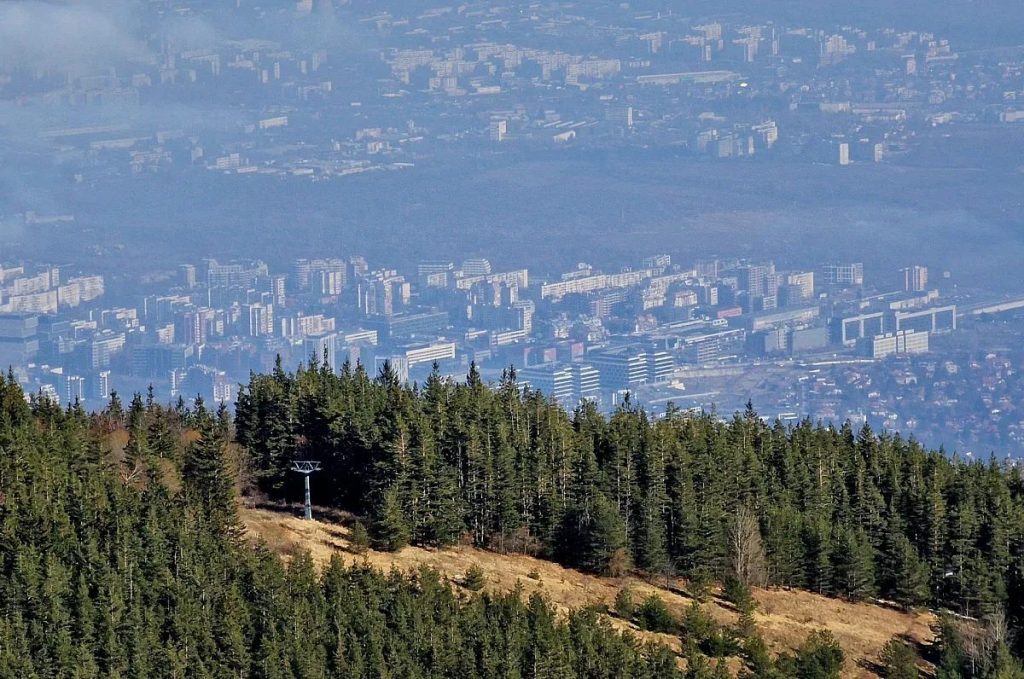 бюрократичен сблъсък за витоша: лифтовете и пързалката отново на масата
