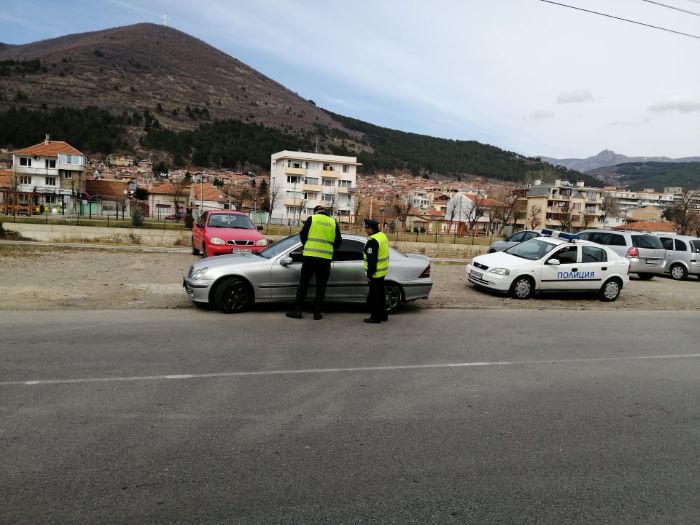 големи засади в сливен: полицията залови крадци и наложи десетки шофьори