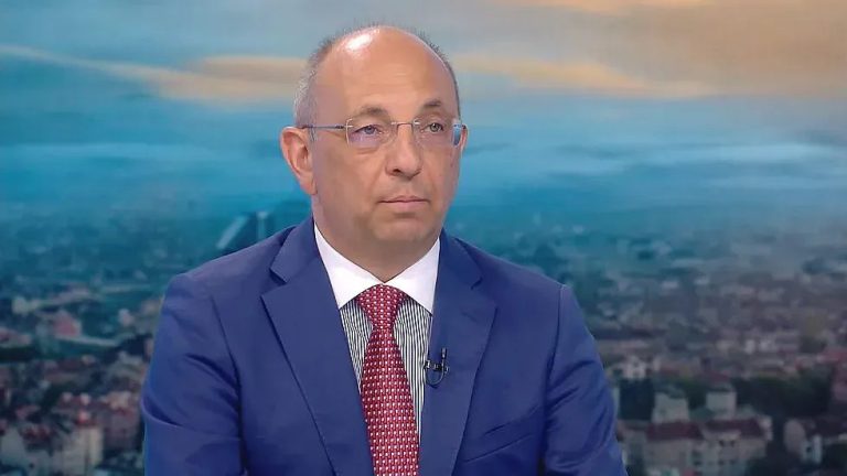 Еврото не е виновникът: Защо поскъпването е нормален процес?