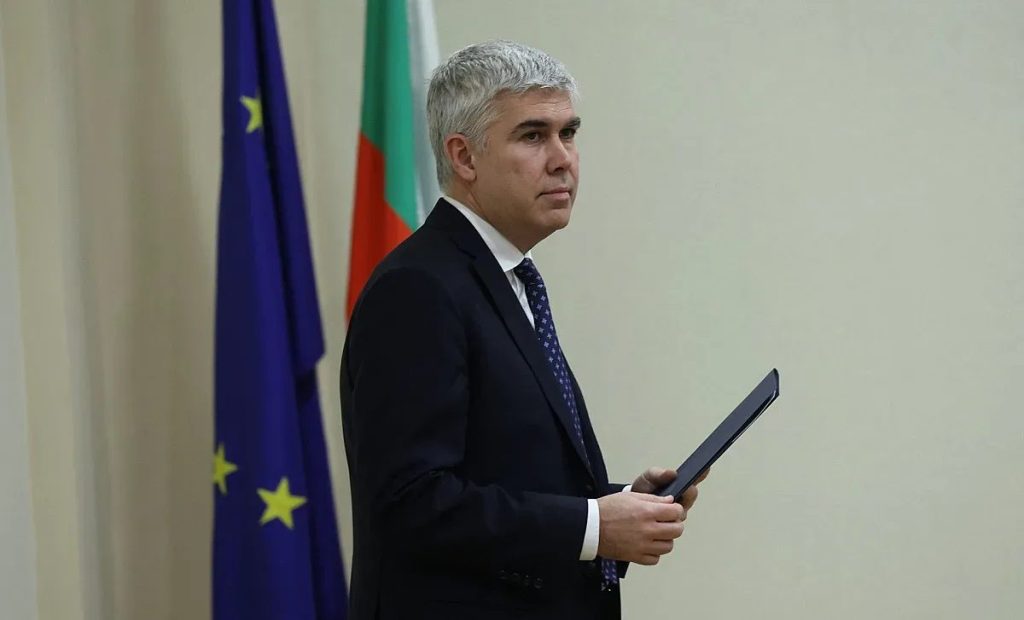 енергийна шахматна партия: смяна на гарда в булгартрансгаз