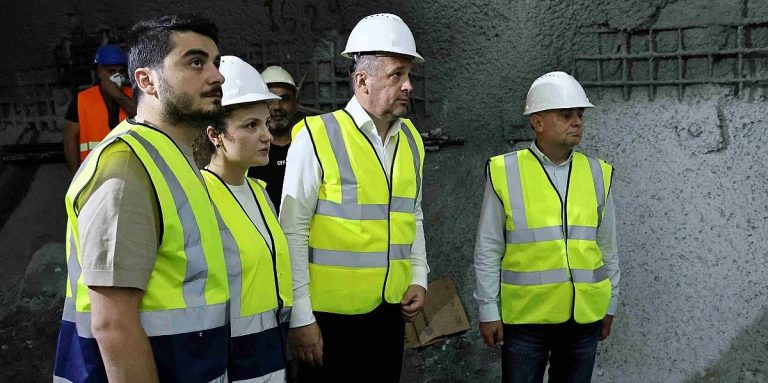 Край на „парчевистите“ решения: Как ще се спаси Тунел 2 при Вакарел?