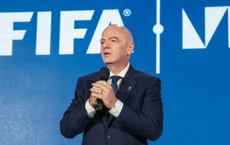 Криза в управлението на ФИФА: Северна Ирландия обръща гръб на Инфантино