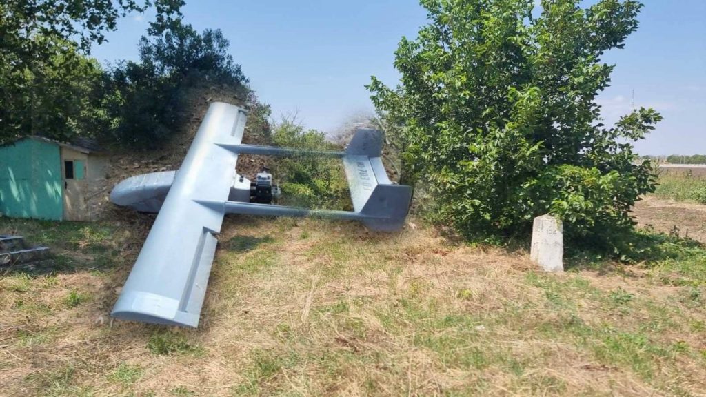 невидима заплаха: безпилотник се взриви на българска земя