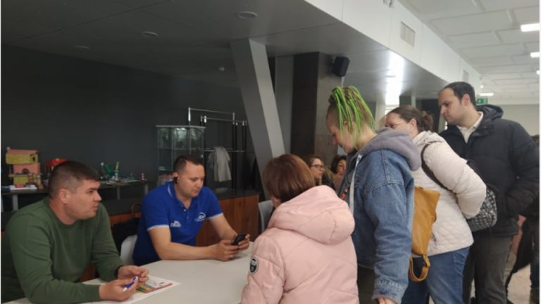 Нова глава за украинците в България: От хотелското настаняване към реалната интеграция