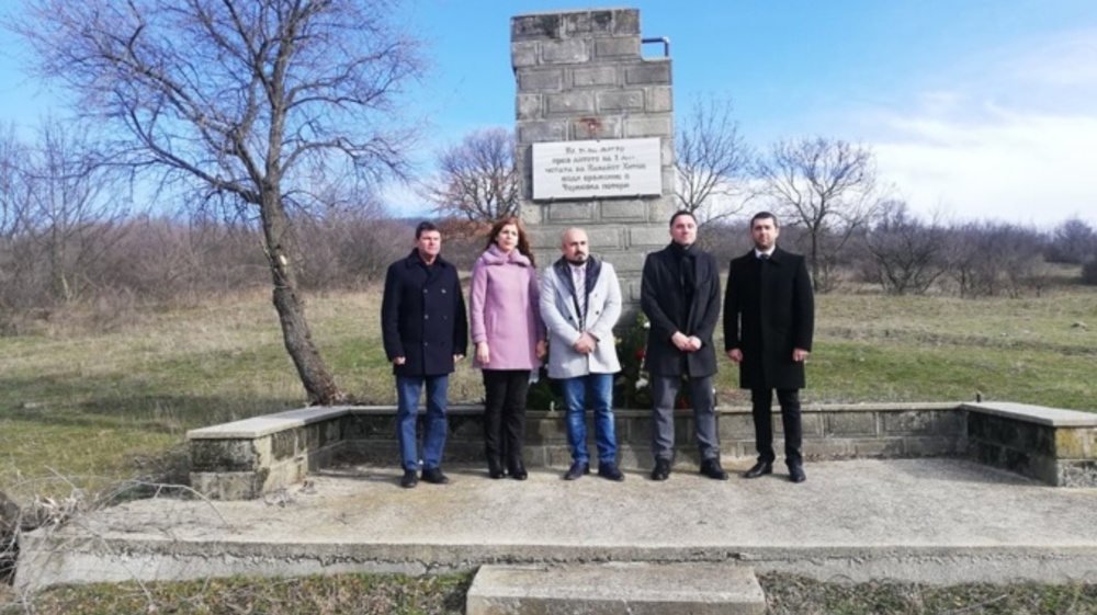 ново лице за историята: паметниците в стралджанско се преобразяват