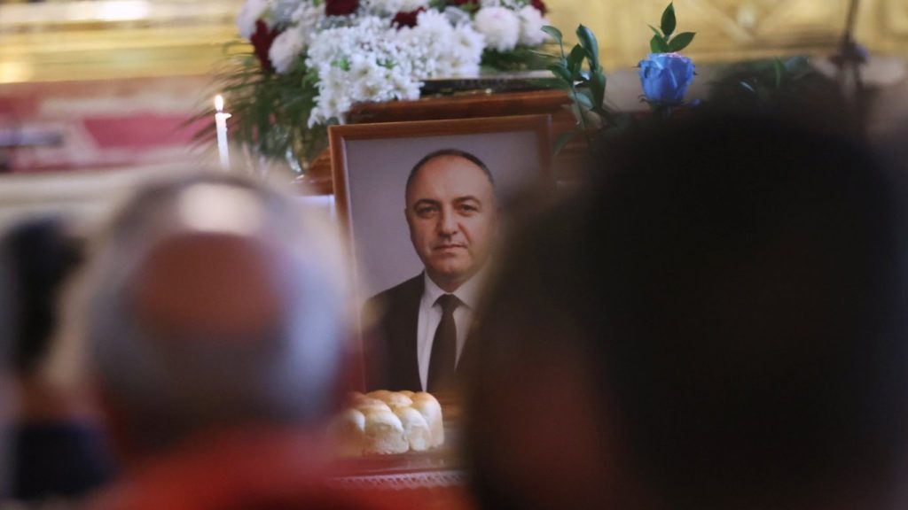 последен поклон: политическият елит и близките изпратиха антон станков