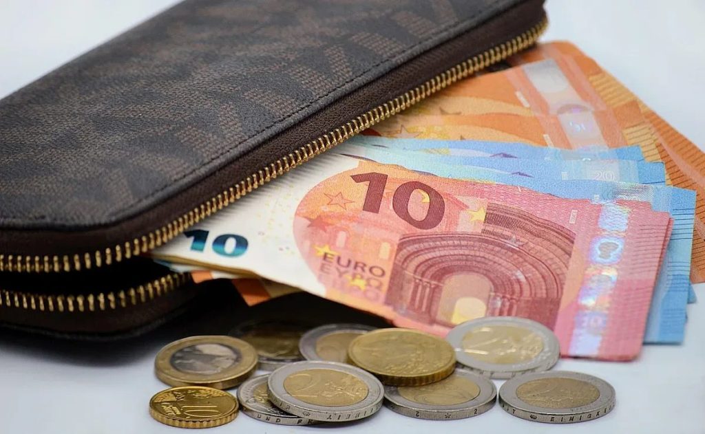 ценовата битка в европа: къде се намира българия в класацията на инфлацията?