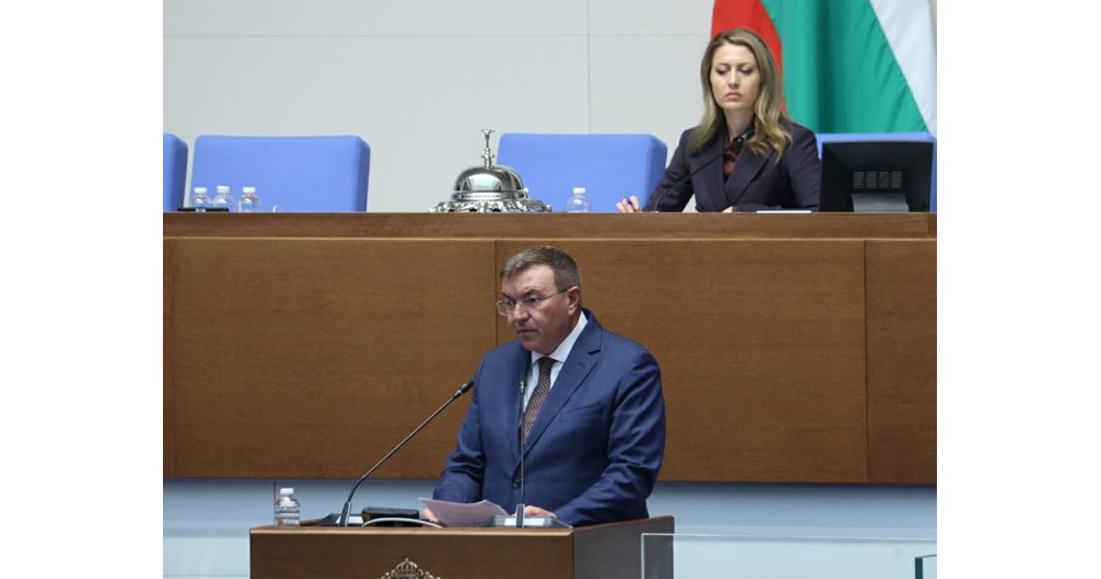 дипломатически хаос: парламентът се раздели заради позицията ни в оон за украйна