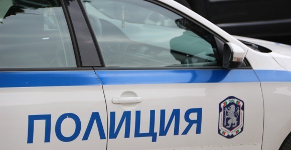 дръзко нападение на гарата в нова загора: непълнолетни задигнаха пари от минувач