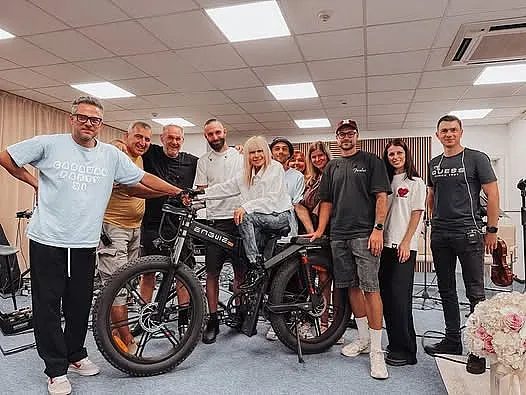 енергия, музика и e-bikes: как лили иванова се готви за най-големия си концерт