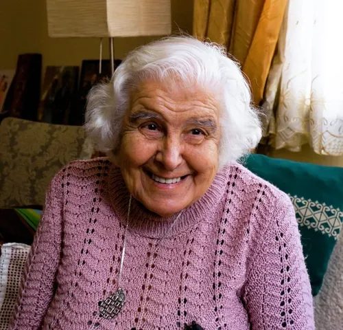златната есен: как се живее с достойнство в българия