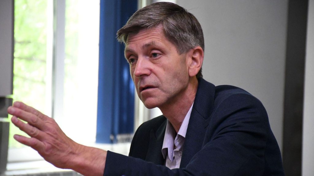 индидент в марково: бившият премиер жан виденов подпали имота си