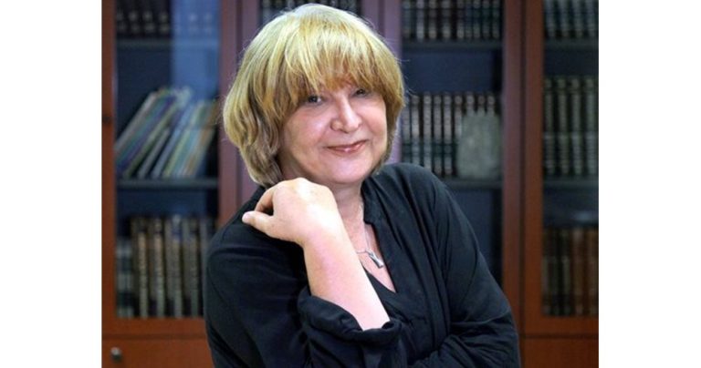 Магическата сила на икономическия разказ: Честит празник на Марияна Бойкова!