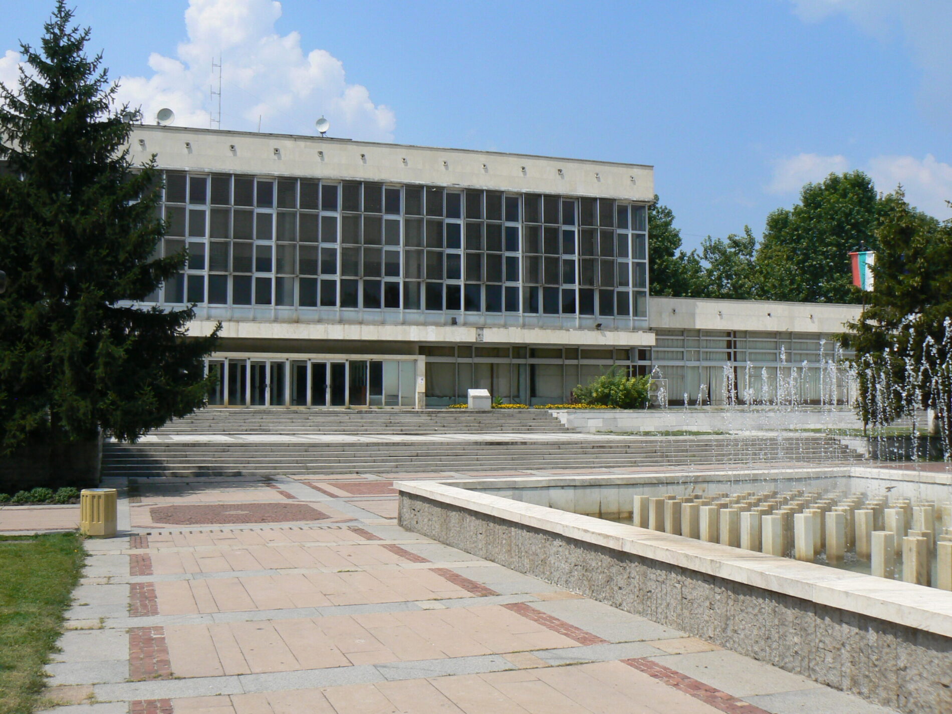 магията на кукления театър идва всяка седмица в нова загора