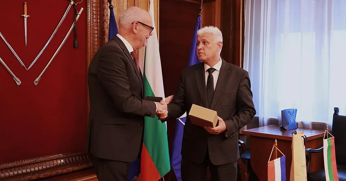 морски щит и небесен патрул: българия очаква първия си минен ловец от нидерландия