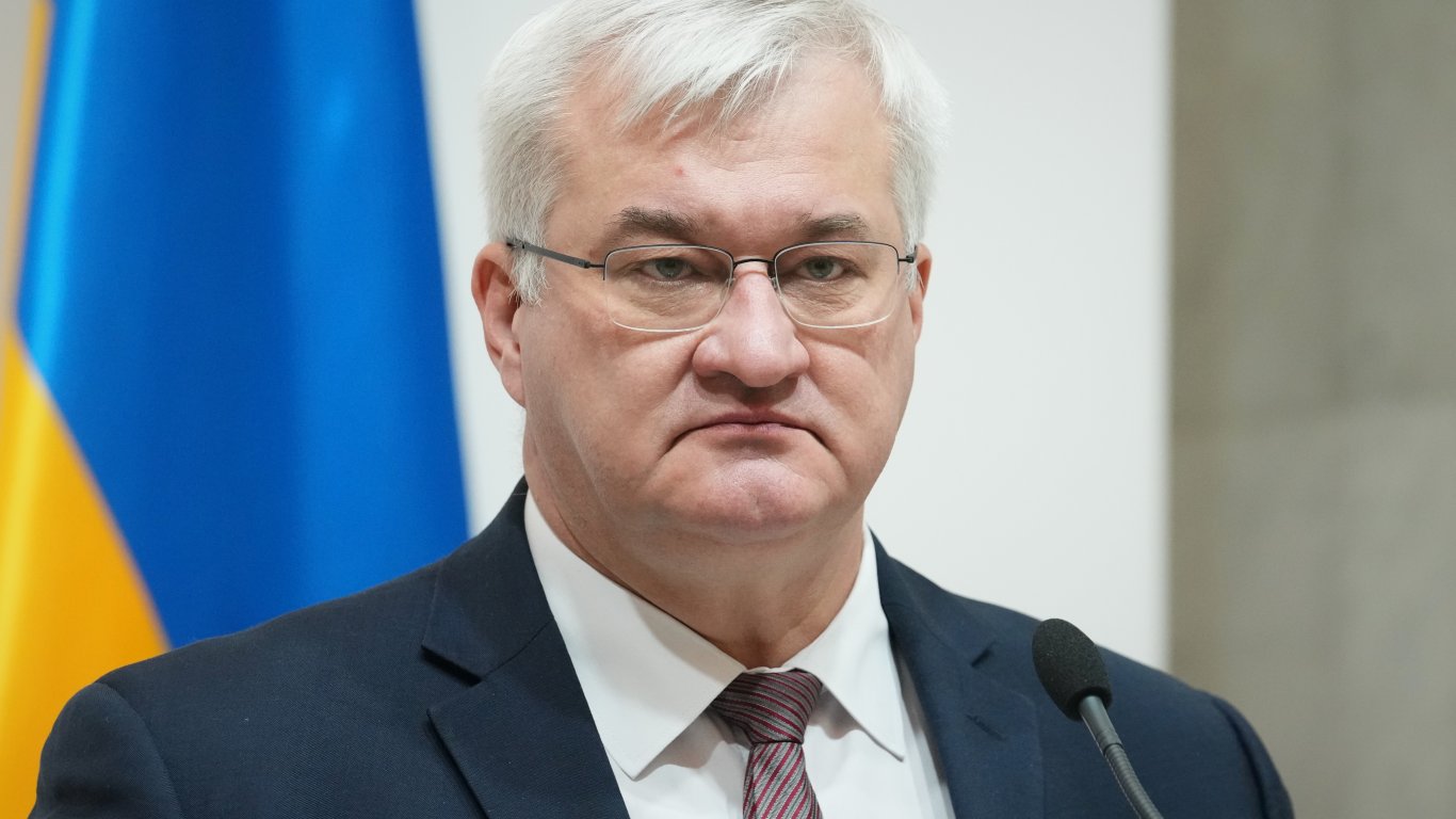 нов шанс за мир? киев залага на глобална дипломация