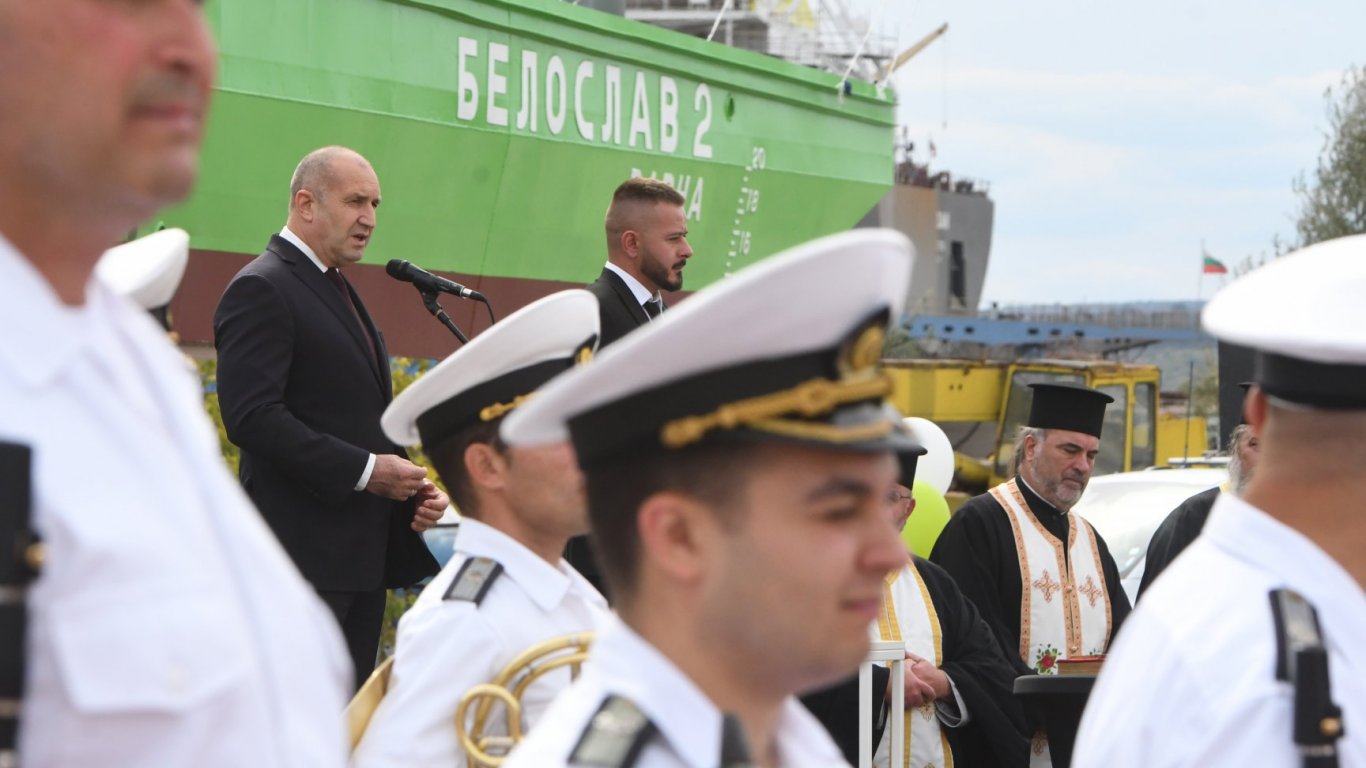 нова надежда за морския транспорт: белослав посрещна своя модерен ферибот