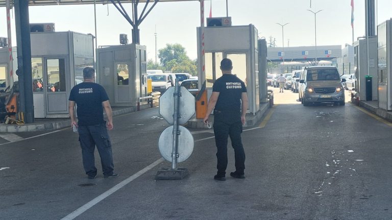 Опасен опит за свобода: Турски журналист уловен под камион на границата с България