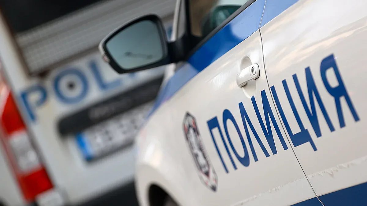 пиян нападател преби продавачка в любимец при опит за обир
