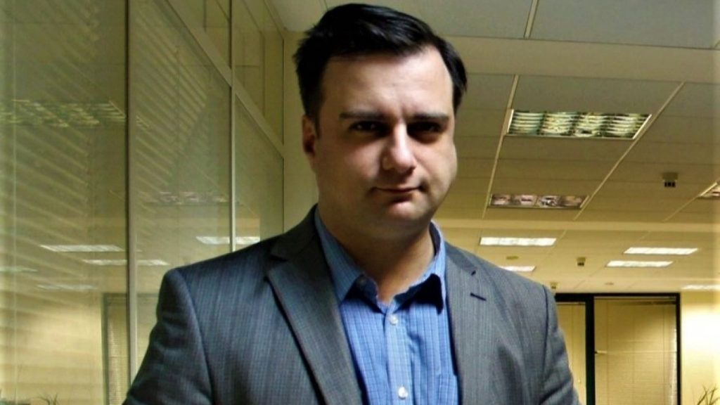 политическа интрига: ще успее ли гюров да изненада йотова в балотажа?