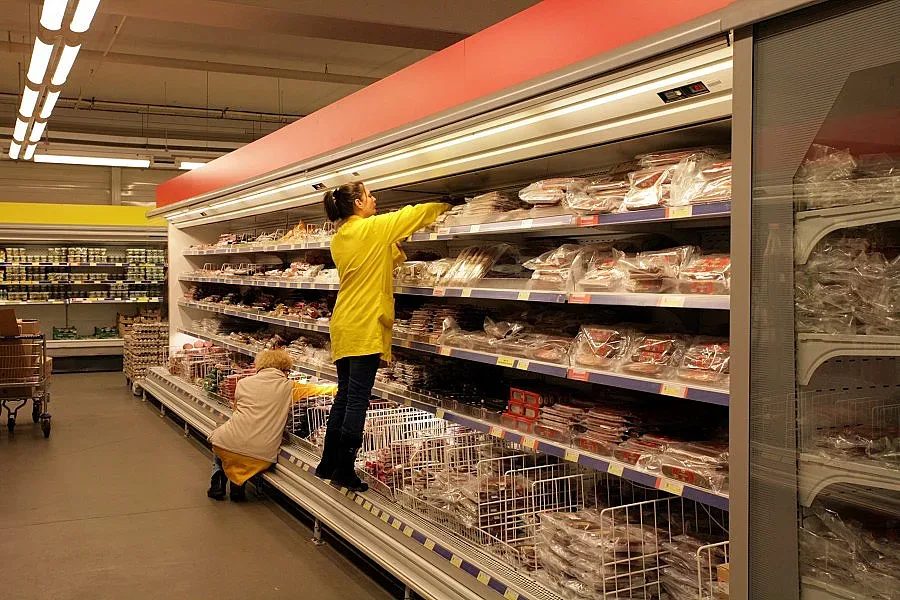 скритите разходи в магазина: какво плащаме освен цената на етикета?
