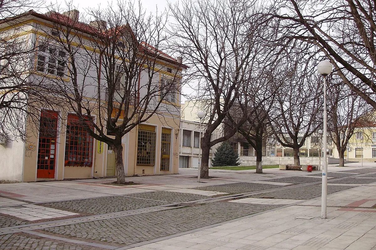 скръб и тишина в исперих след семейния кошмар