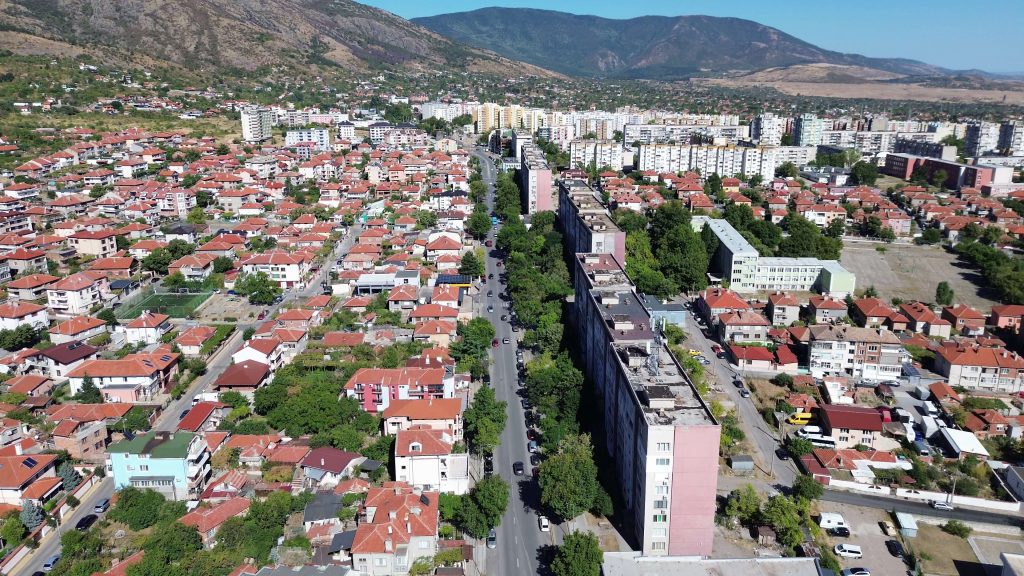 сливен се обновява: край на незаконните гаражи по бул. „панайот хитов“