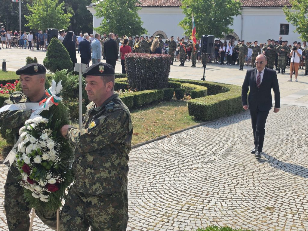 сливен се преклони пред подвига на героите от 1885 година