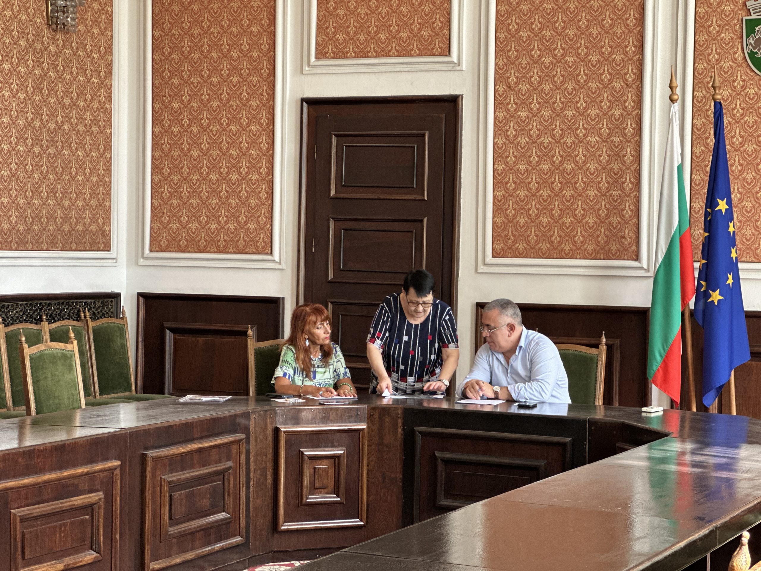 сливенци говорят: какво тревожи жителите на града пред кмета?