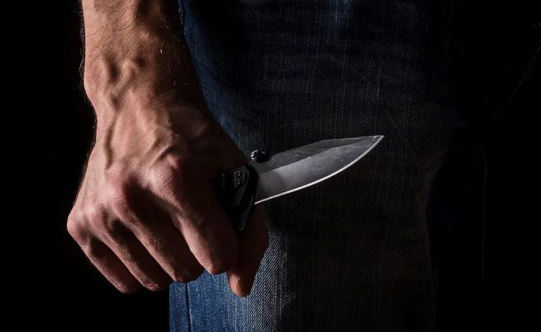 Сривът на психиатричната грижа: Кой носи отговорност за фаталните семейни драми?