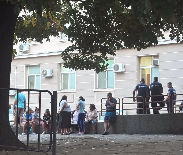 Трагедия в Сливен: 5-годишно дете загуби живота си след сблъсък с тротинетка
