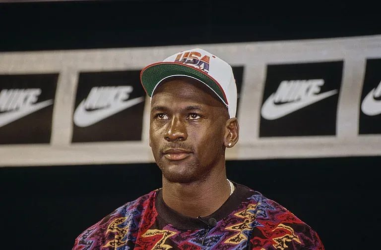 цената на промяната: как nike загуби 220 милиарда и търси пътя обратно