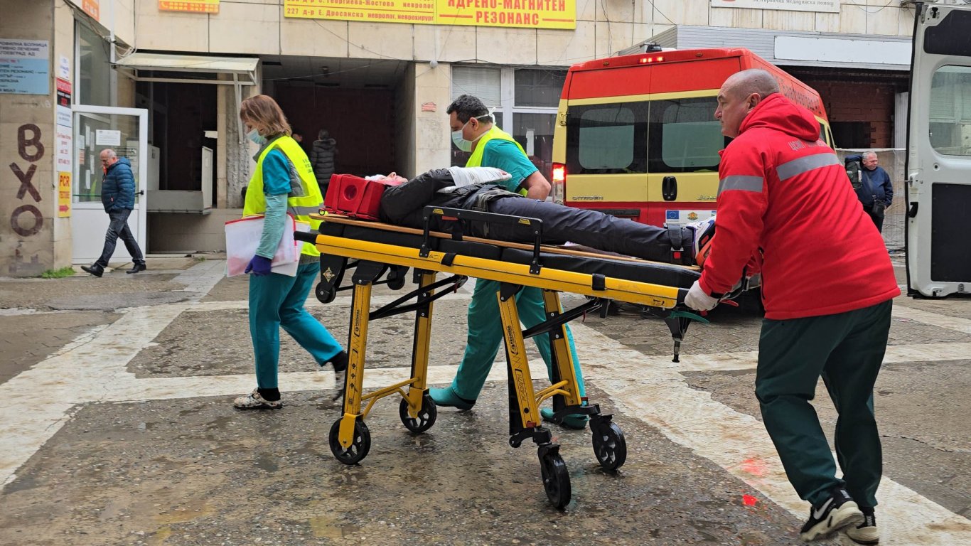 черна нощ в родопите: скоростта погуби двама братя на пътя за смилян