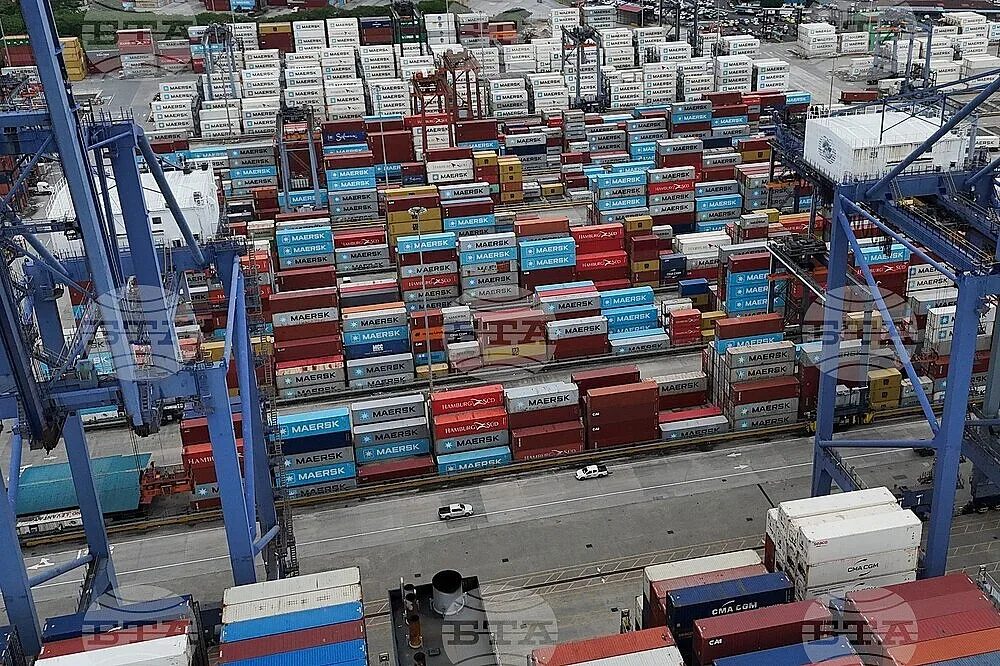 черно море става твърде опасно: турските гиганти в shipping-а се оттеглят от русия
