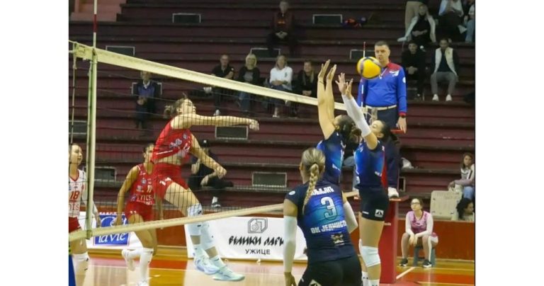 Българска звезда блести на сръбските волейболни игрища