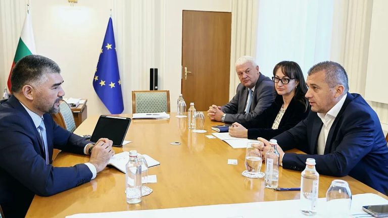 Българските пристанища: Новият логистичен мост между Европа и Азия