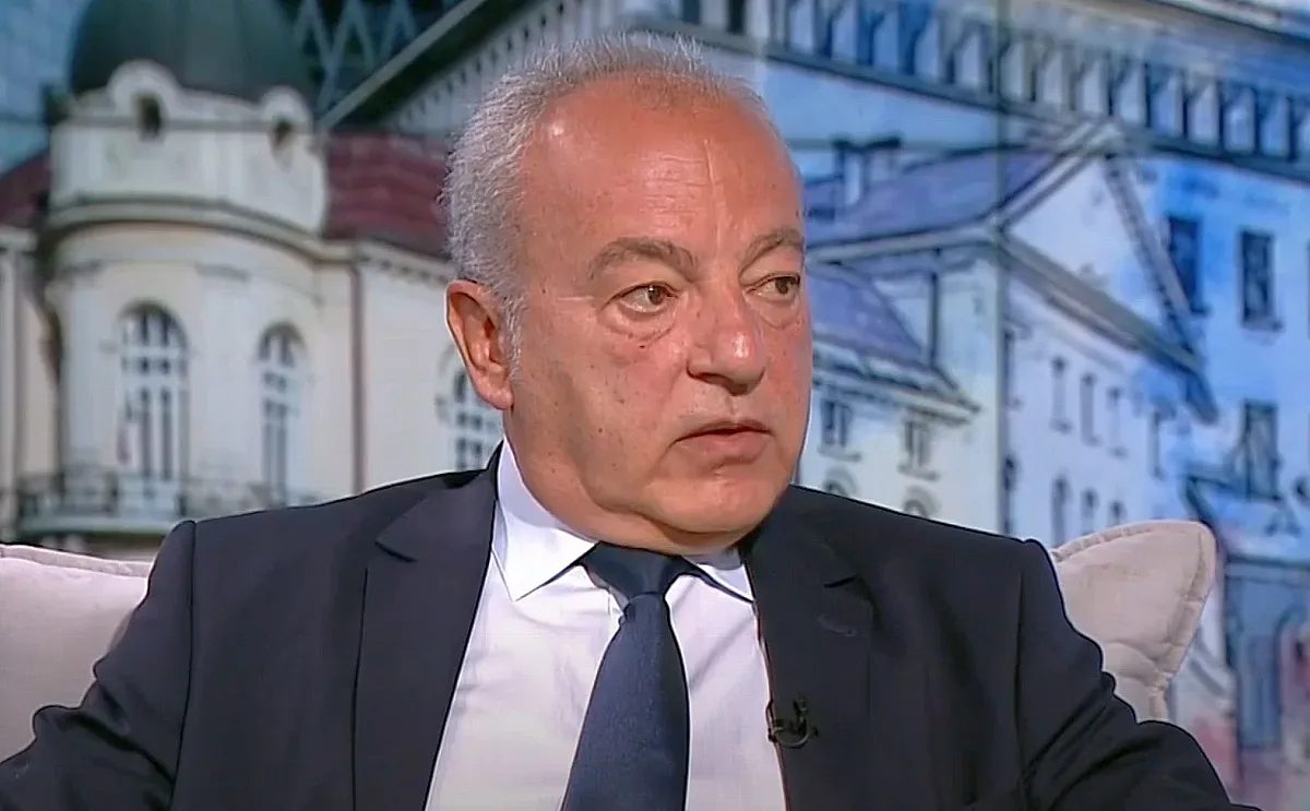 бюджетни тайни и обещания: гълъб донев разкрива пътя на българия към финансова стабилност
