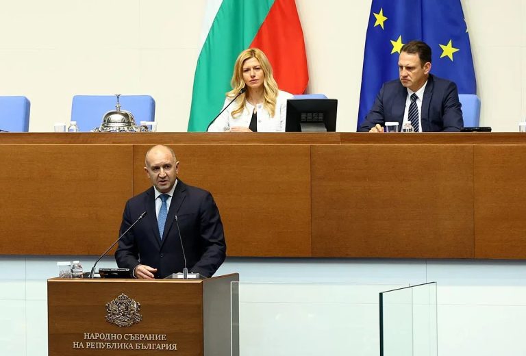 Глупост срещу аудиозаписи: Словесен дуел в парламента за цените и олигархите