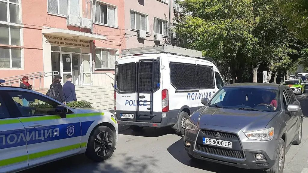 гръм в пловдив: декан и още 9 души задържани при мащабен удар срещу здравни измами