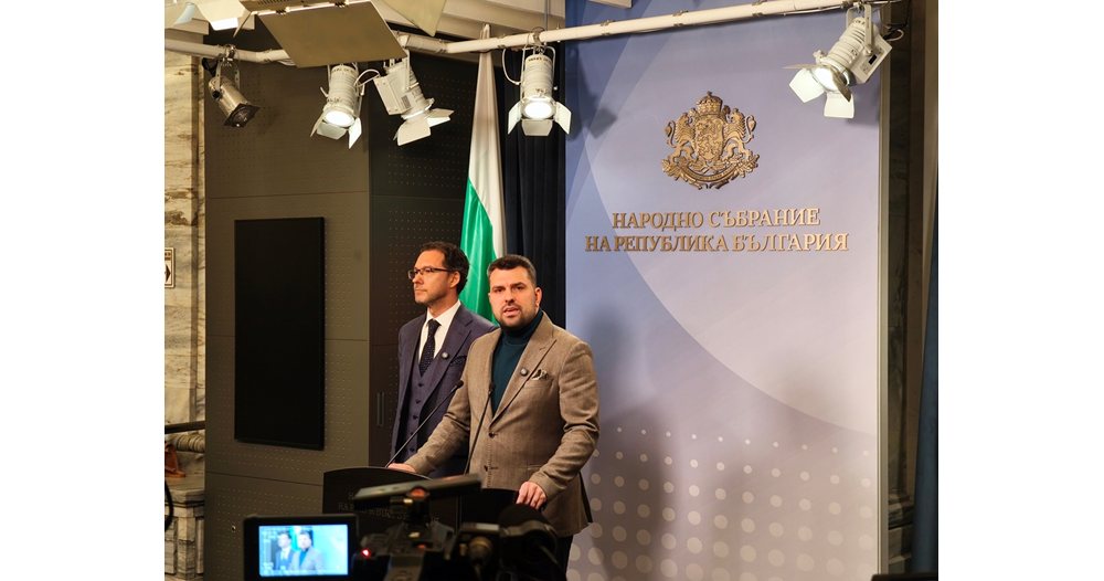 дипломацията на дъното: кой трябва да вдигне телефона за черно море?