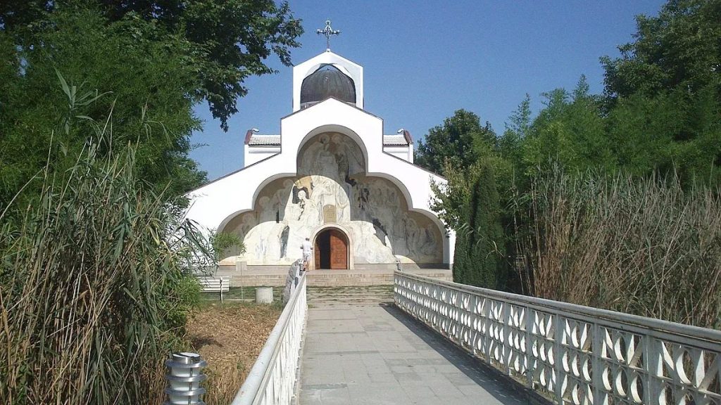 духовната енергия на рупите: честваме 115 години от рождението на ванга