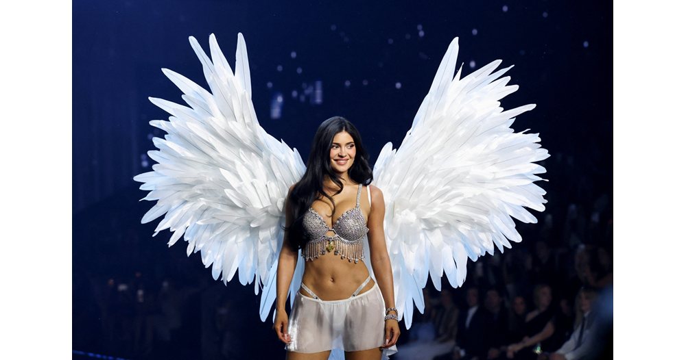 златната ера на victoria’s secret: кайли дженър и диамантената сензация за 50 милиона