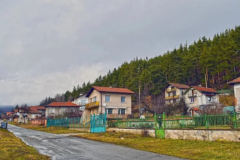 златото на витоша: защо ярлово става новата мечта на софиянците?