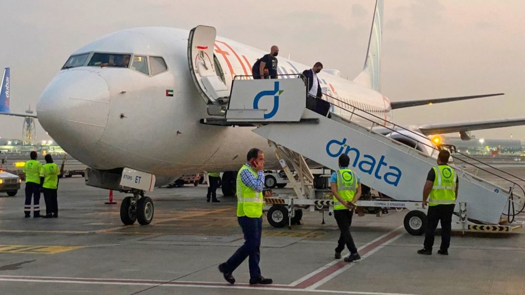 има ли чужда намеса в драматичния инцидент с полет на flydubai?