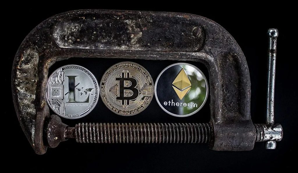 исторически удар по криптопазара: binance под обсада заради масирана хакерска атака