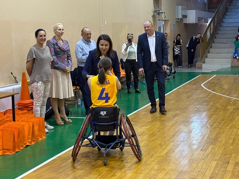колела, които вдъхновяват: сливен обедини европа чрез баскетбола